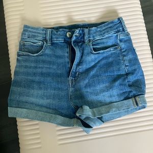American Eagle Curvy High Rise Shorts